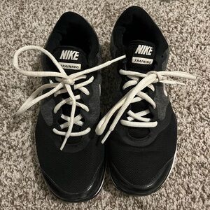 Nike Women’s Training tennis shoes